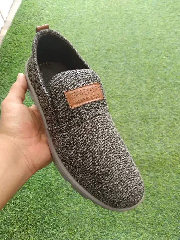 کفش راحتی با ضمانت سایز بندی از ۴۰تا ۴۶ موجود هست|کیف، کفش، کمربند|اردبیل, |دیوار