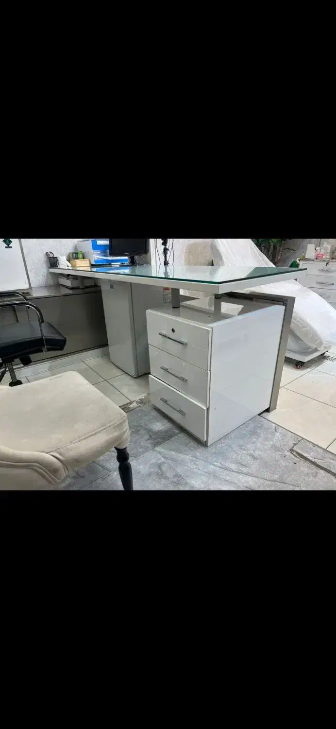 میز مدیریتی یا منشی|دفتر کار|تهران, شهرک فردوس (حسینی)|دیوار