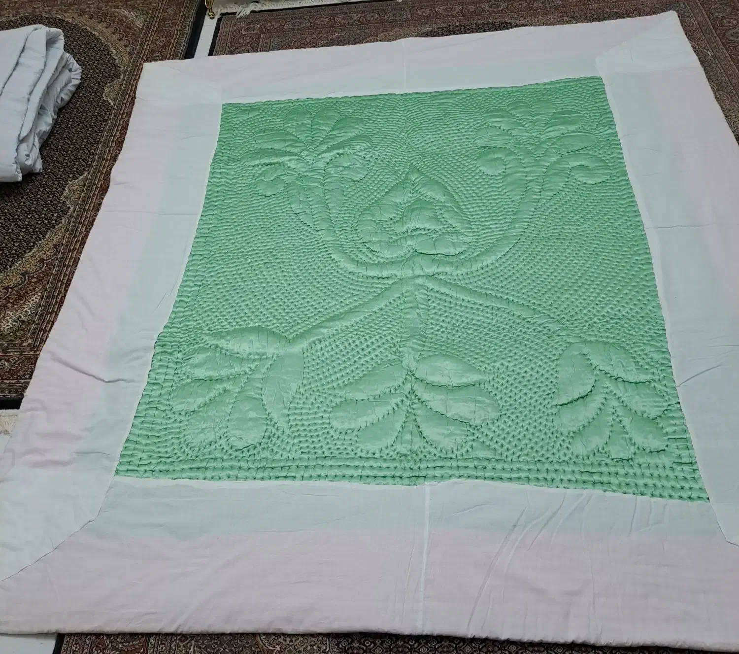 لحاف|رختخواب، بالش، پتو|رباطکریم, رباطکریم|دیوار