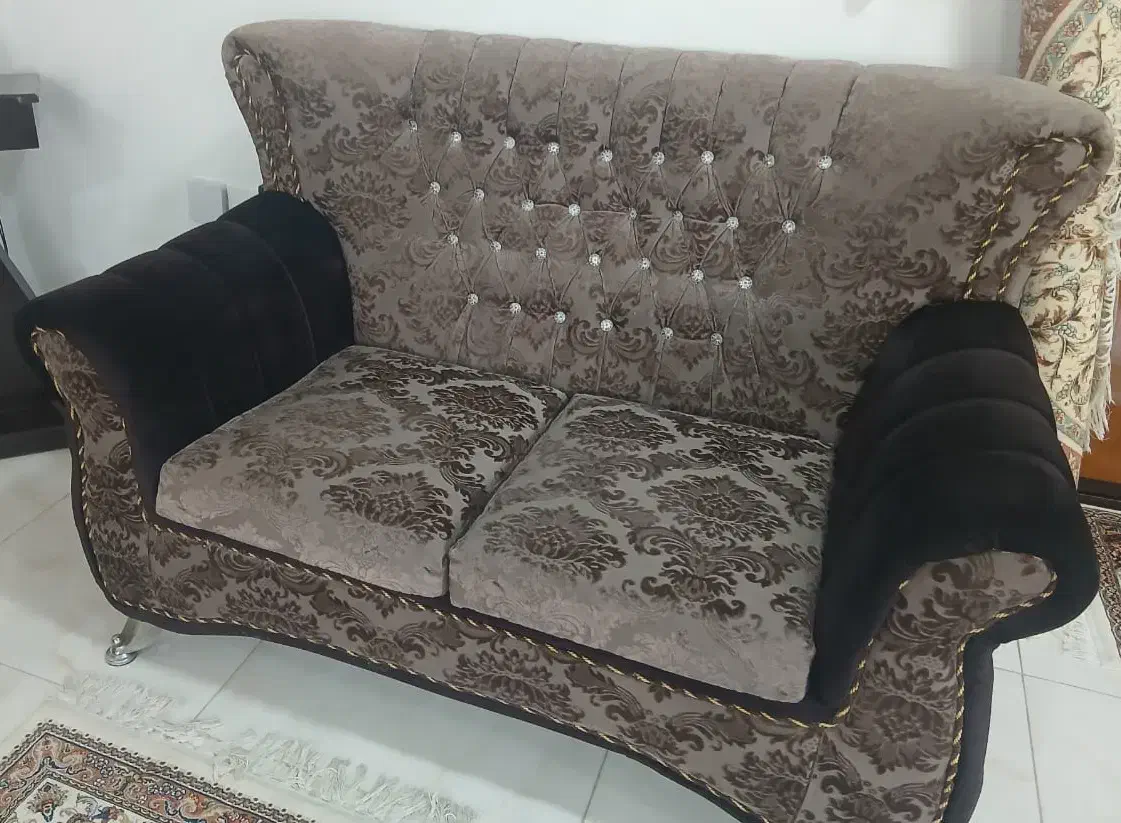 مبل هفت نفره تمیز وسالم|مبلمان خانگی و میز عسلی|رحیمآباد, |دیوار