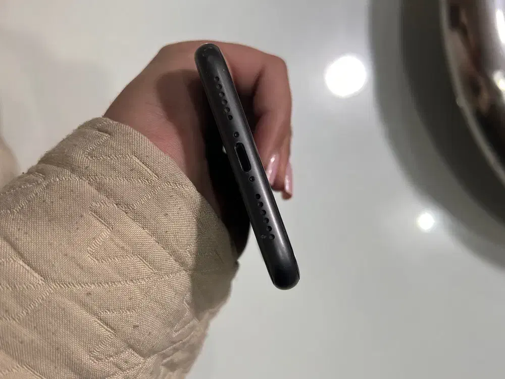 ایفون 11 نرمال|موبایل|فردیس, شهرک شهید حسینی|دیوار