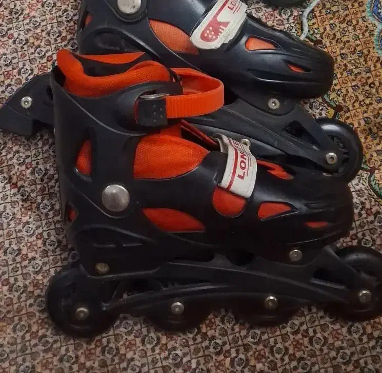 کفش اسکیت درحد۲جفت|دوچرخه، اسکیت، اسکوتر|گرمدره, |دیوار