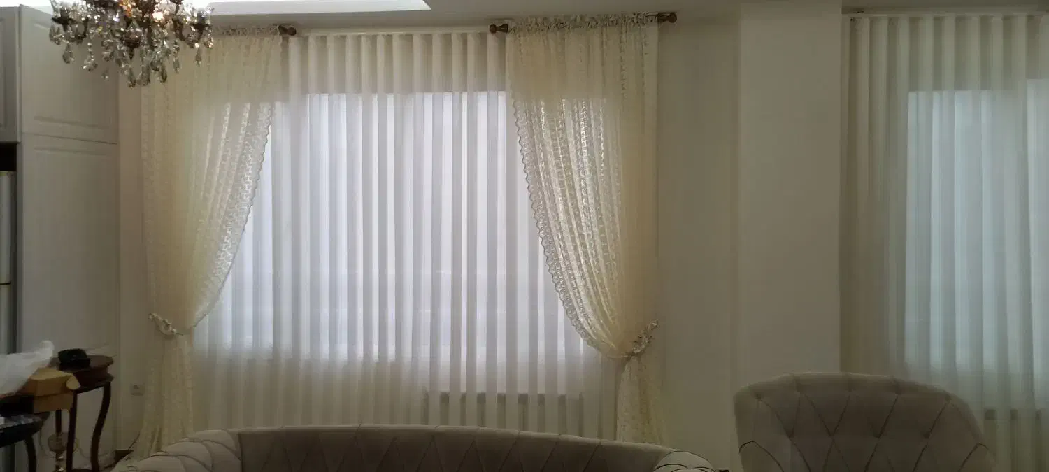 نصب تخصصی انواع مدل پرده|خدمات پیشه و مهارت|رشت, معلم|دیوار