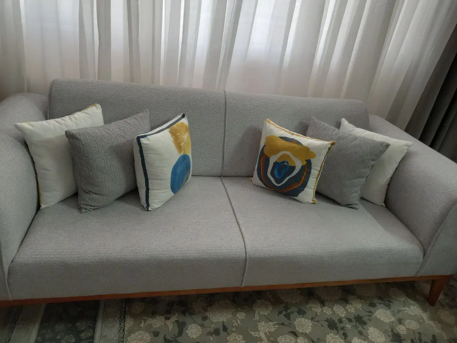 کوسن|مبلمان خانگی و میز عسلی|خرمآباد, |دیوار