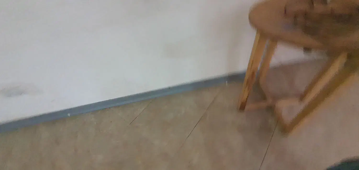 ۲۴۰ متر مستغلات ۱۴۰ متر +۶۵ متر زیر زمین