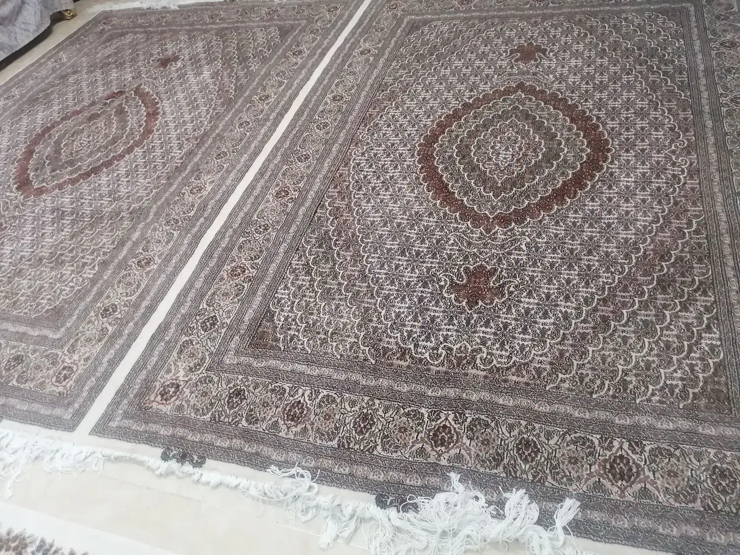 جفت فرش ماهی رج 40 خوی|فرش|کرمانشاه, |دیوار