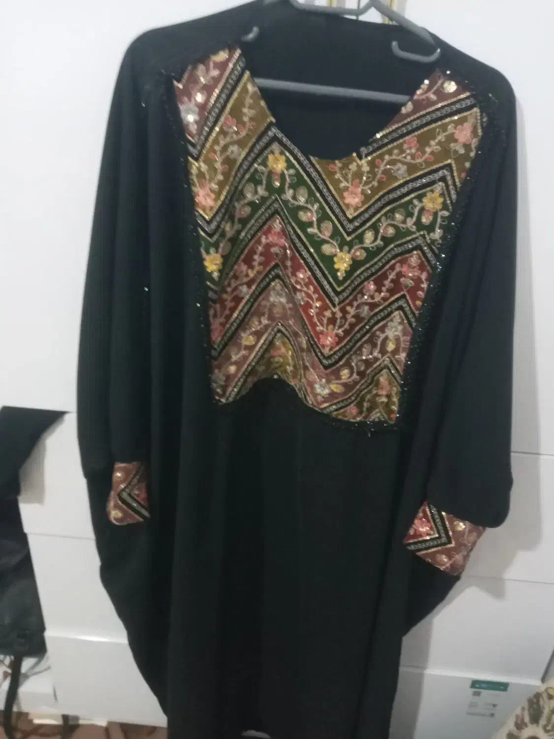 عبا نو|لباس|کرباسک, |دیوار