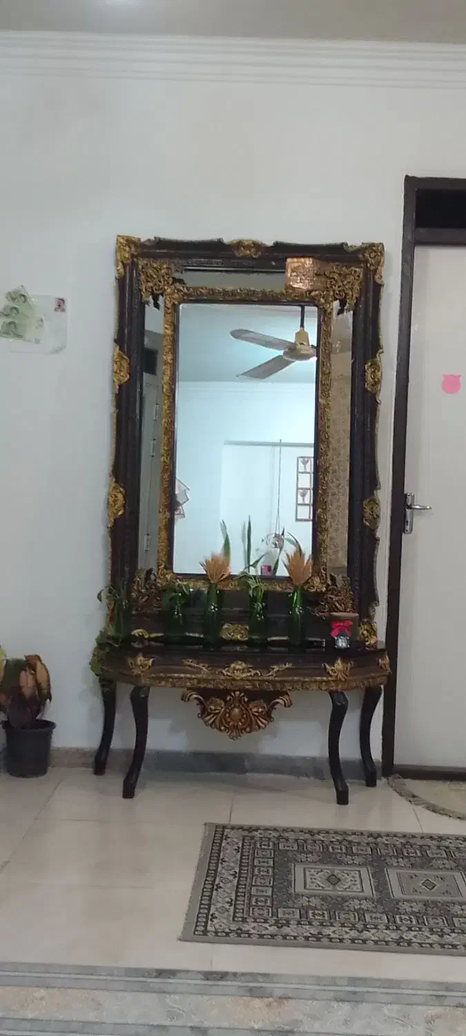 آینه|آینه|رامسر, |دیوار