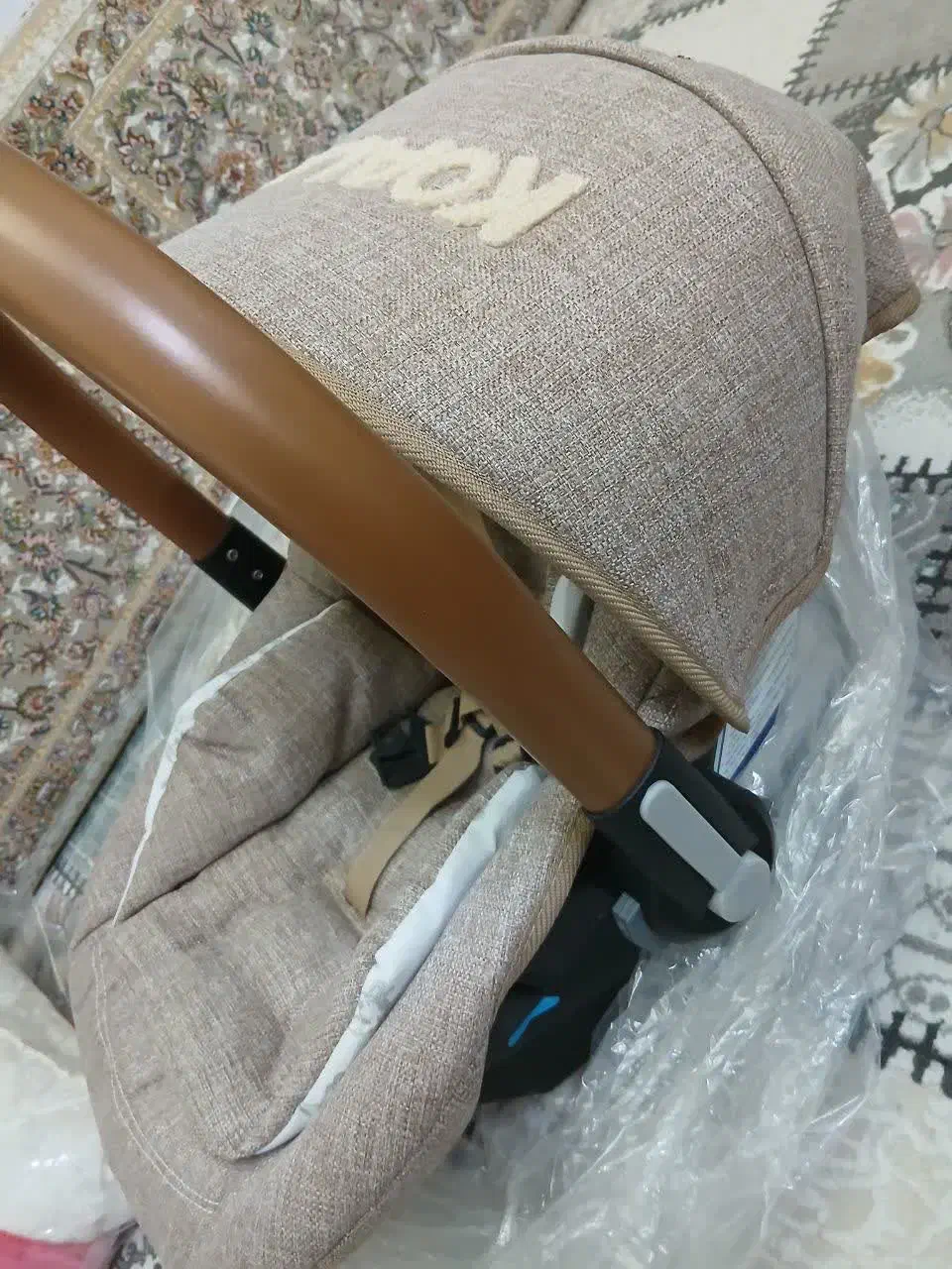 کریر مدل گهواره ای کودک تشک ضخیم کمر دار|کالسکه و لوازم جانبی|زنجان, |دیوار