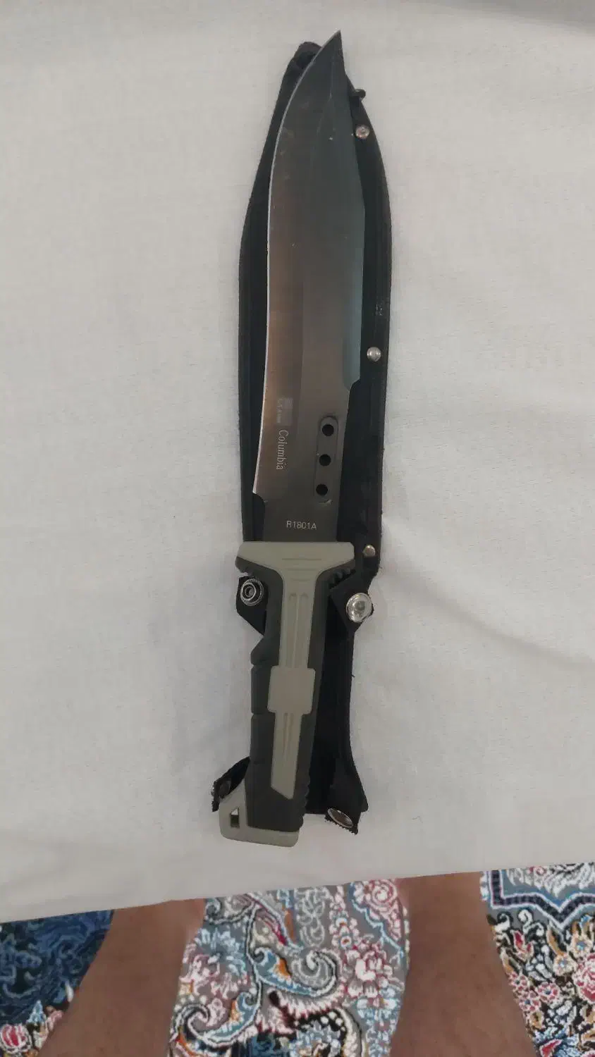 چاقو شکاری|کوهنوردی و کمپینگ|مرودشت, ژیان|دیوار