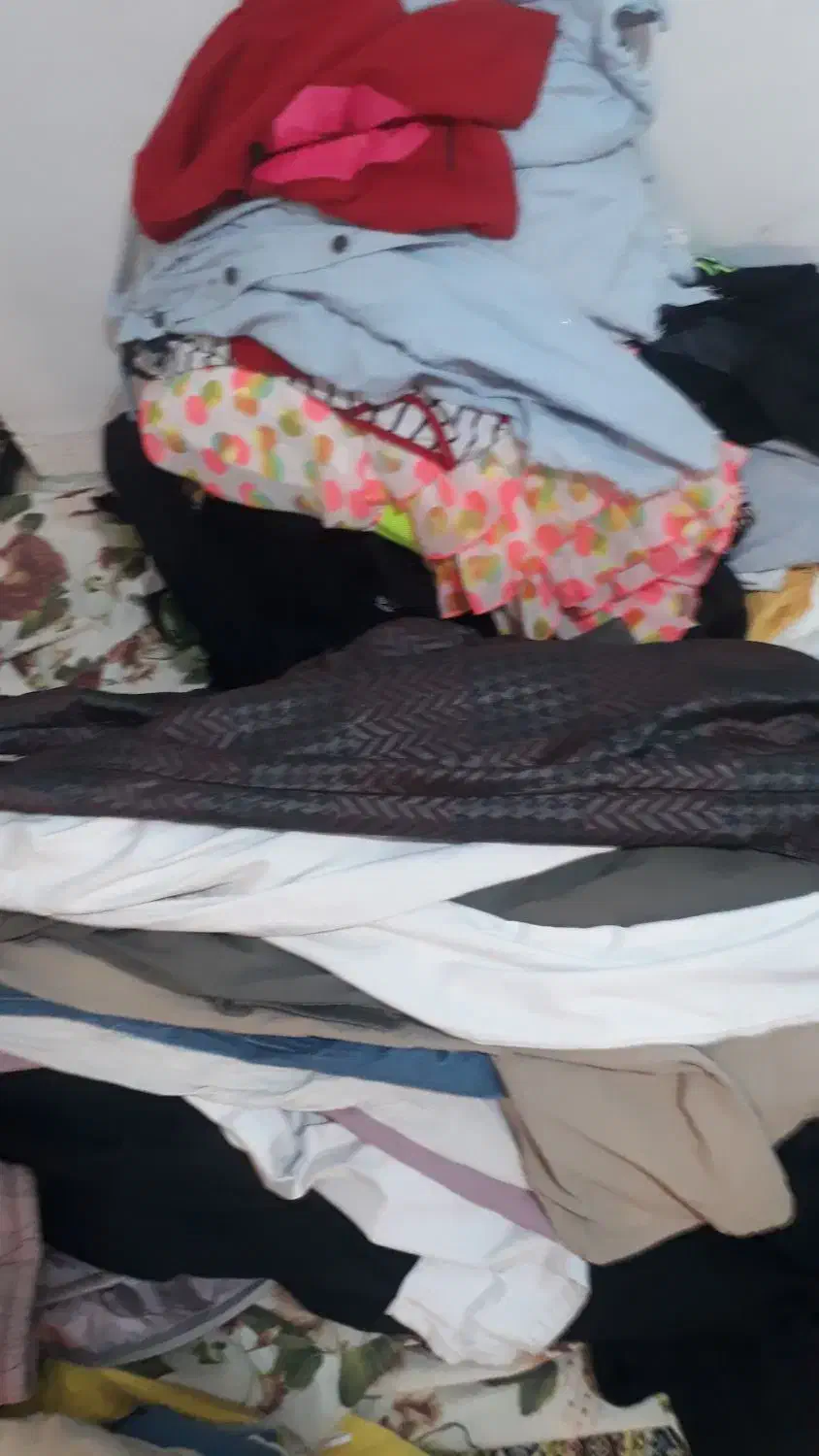 تعدادی تی شرت شلوارکاپشن دونی ۲۰ هزار|لباس|کرج, رجب‌آباد|دیوار