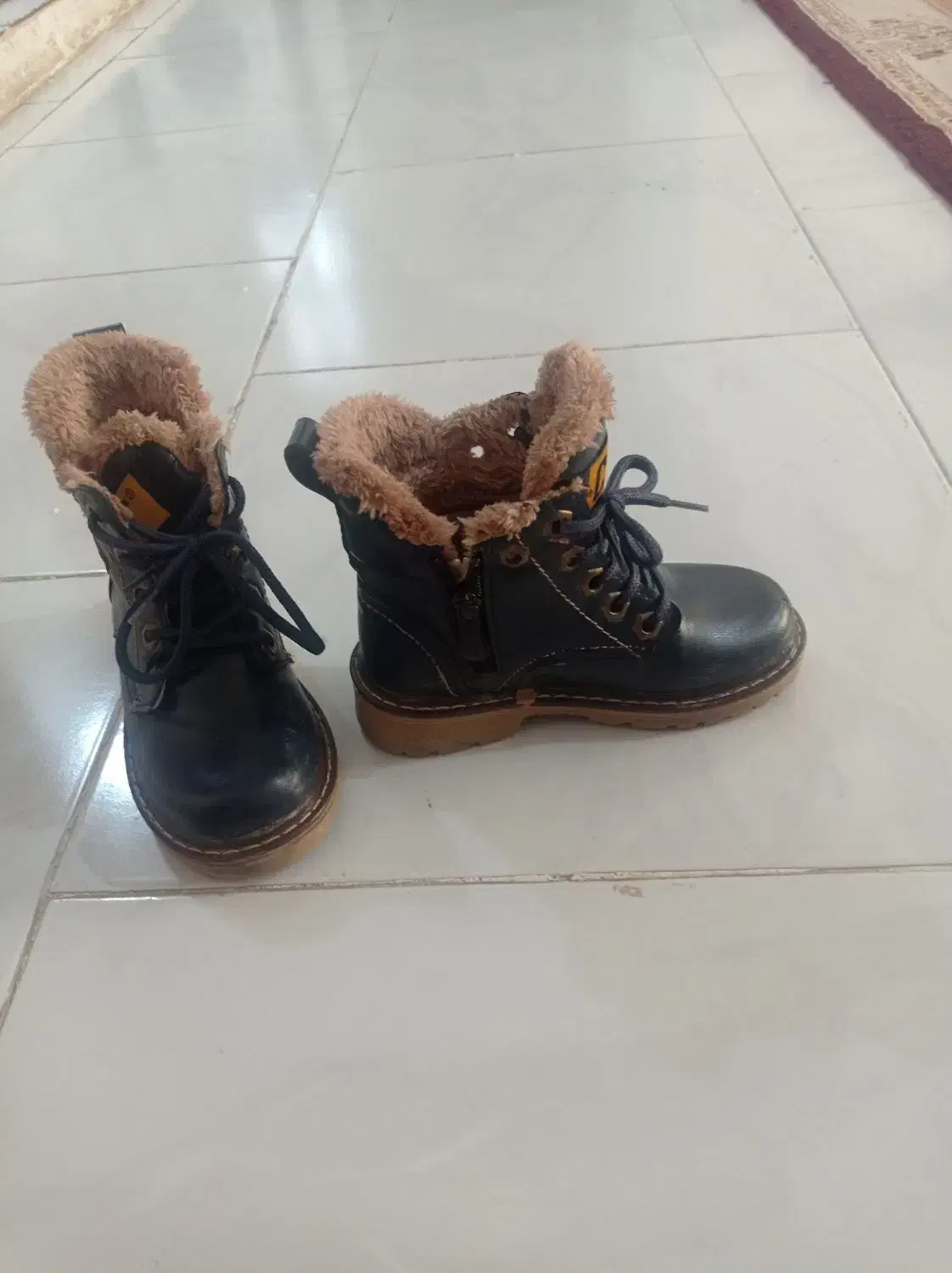 نیم بوت بچگانه|کفش و لباس بچه|محمدشهر, شهرک پیام (مهرالبرز)|دیوار