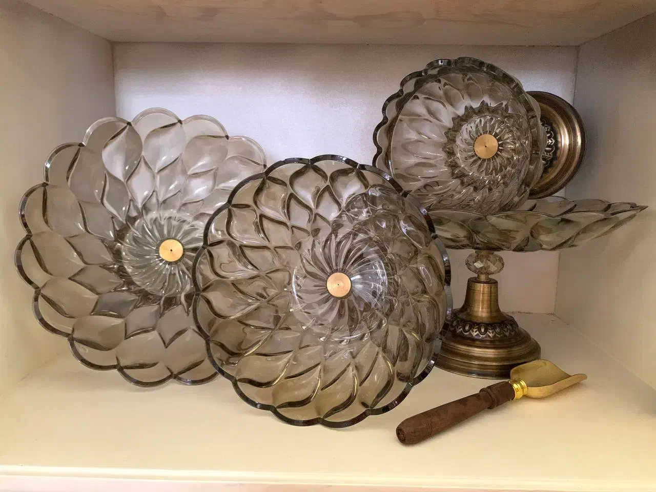 ظروف 4 تیکه شامپاینی|ظروف سرو و پذیرایی|مشهد, کوشش|دیوار