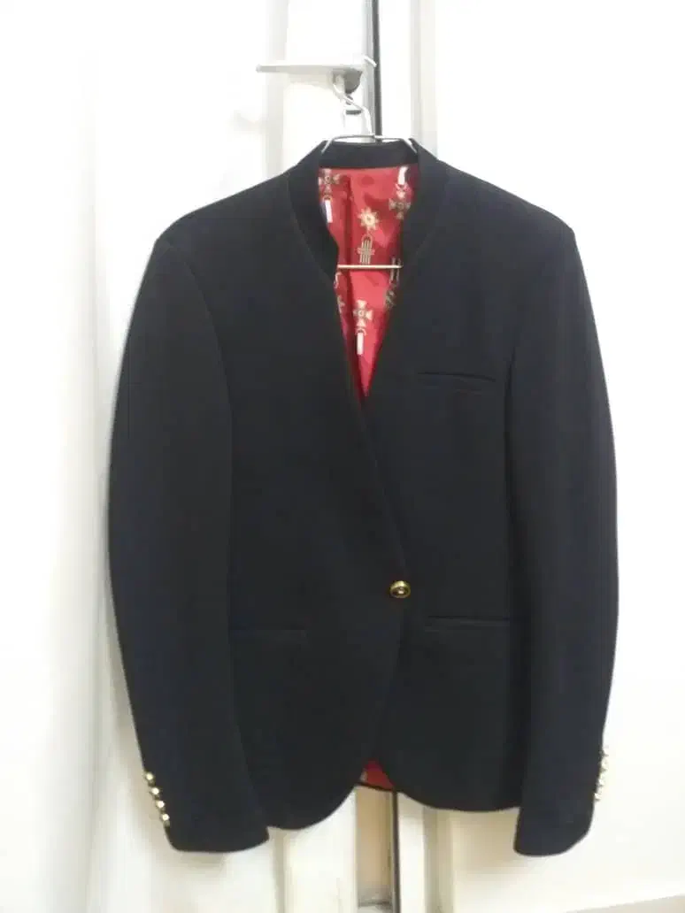 کت تک|لباس|دلیجان, |دیوار