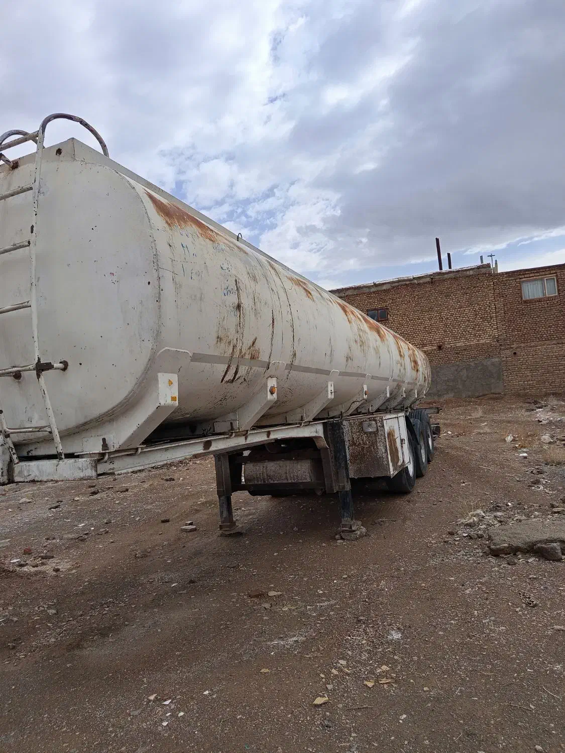 تیغه تانک|خودرو سنگین|بیرجند, |دیوار