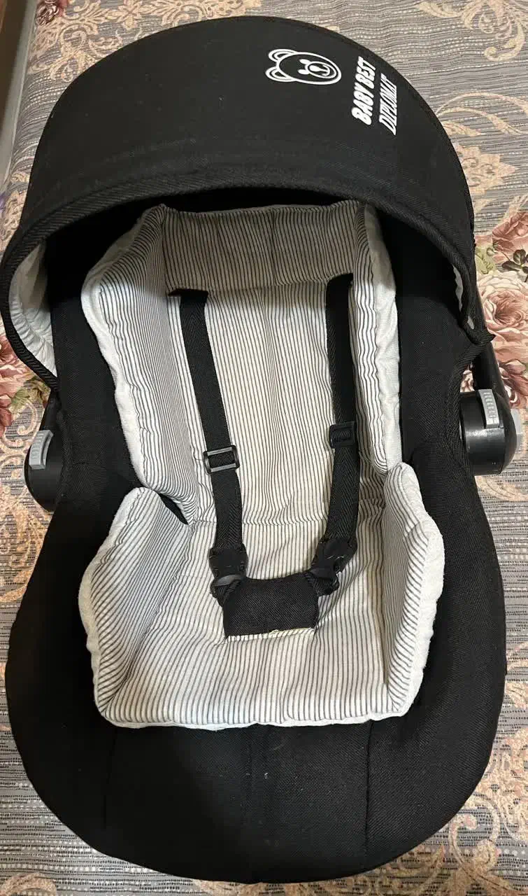 کریر کودک|کالسکه و لوازم جانبی|کاشان, درب اصفهان|دیوار