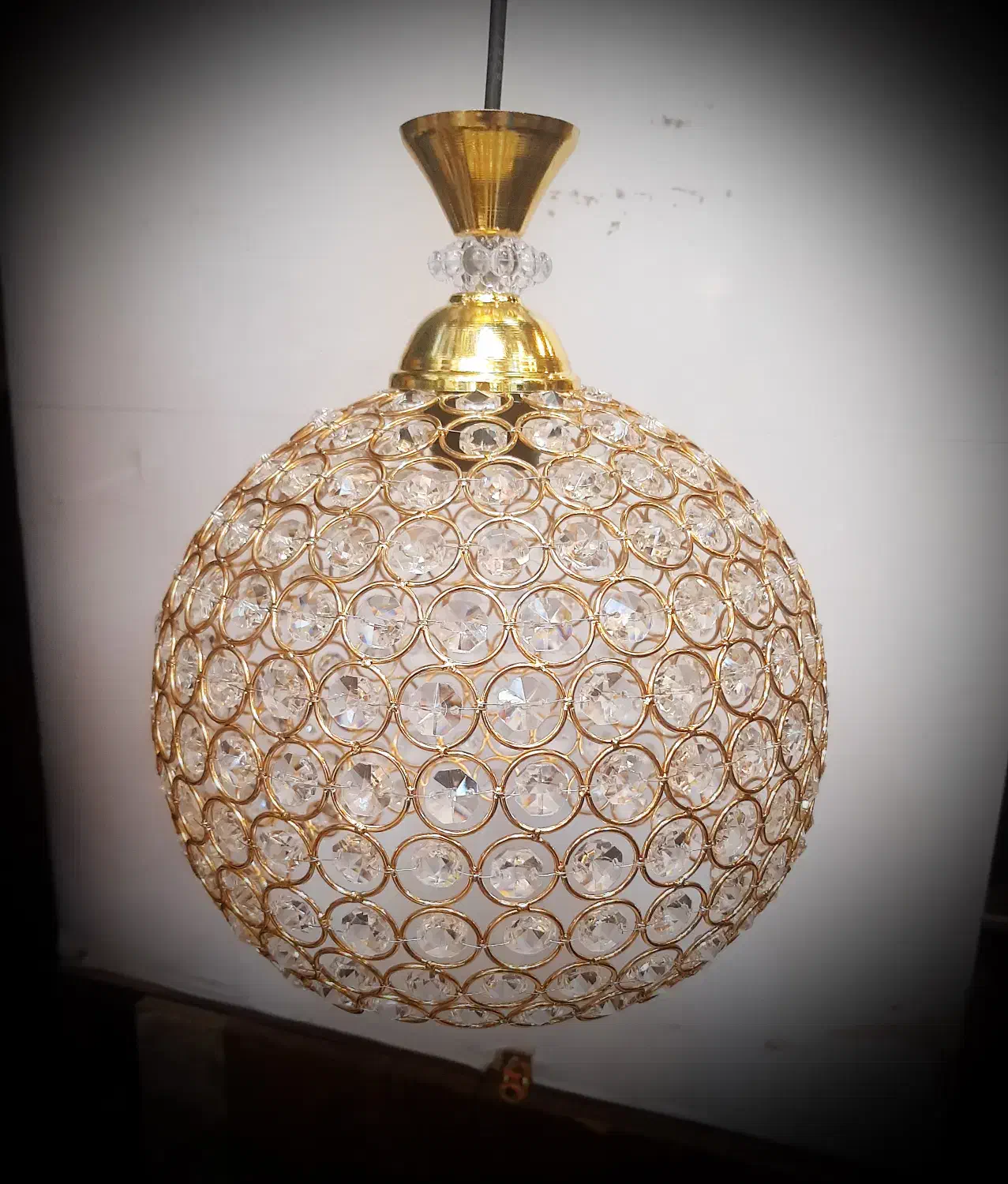 آکبند لوستر تک شعله کریستالی بافت طلایی|لوستر و چراغ آویز|تهران, فردوسی|دیوار