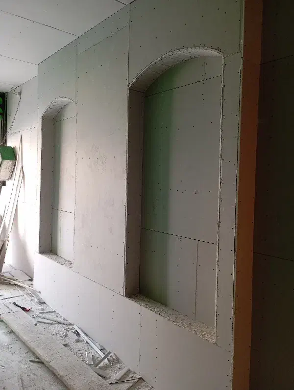 نصاب دکوراسیون/کناف/پی وی سی|خدمات پیشه و مهارت|بندر ماهشهر, |دیوار