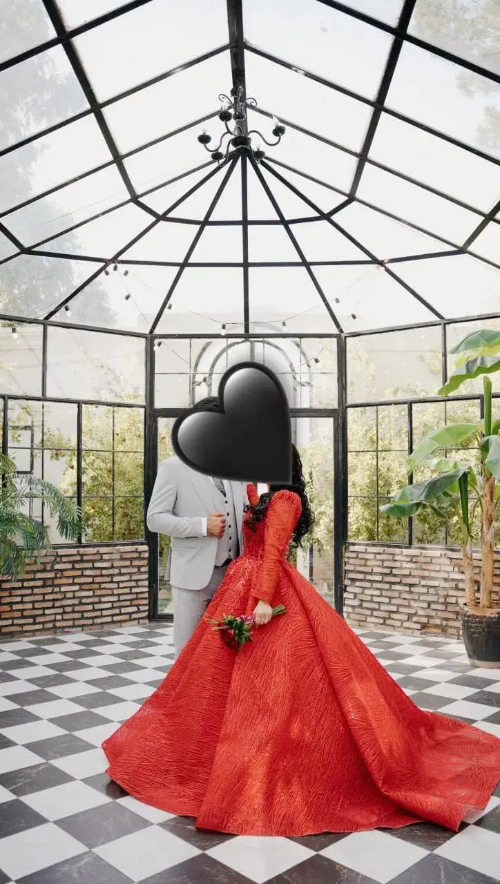 لباس عروس قرمز|لباس|قم, عمار یاسر|دیوار