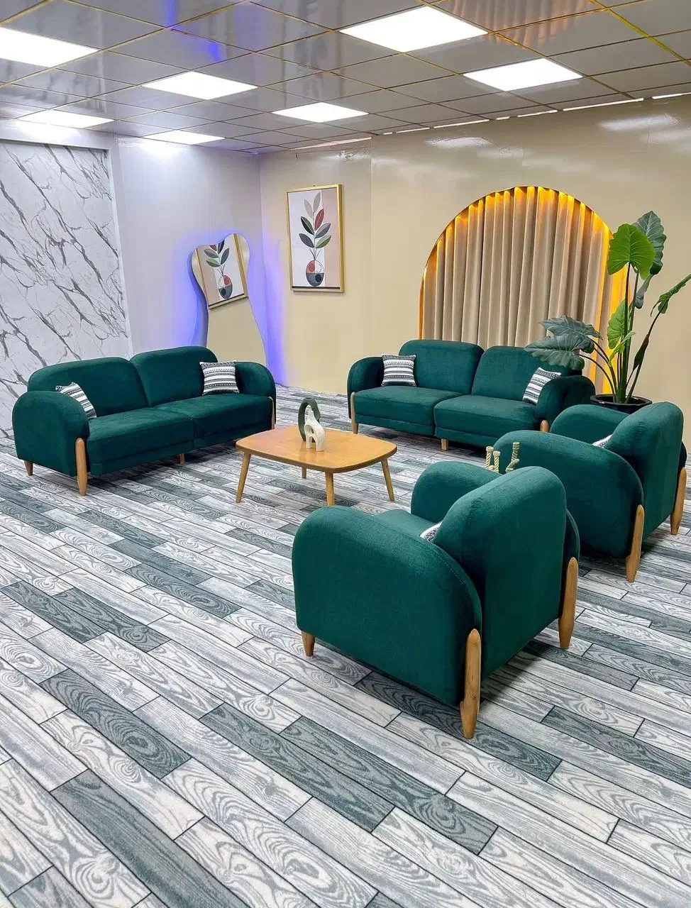 مبل ماهلین کد ۶۲۸۸۳۹|مبلمان خانگی و میز عسلی|تالش, هشتپر|دیوار