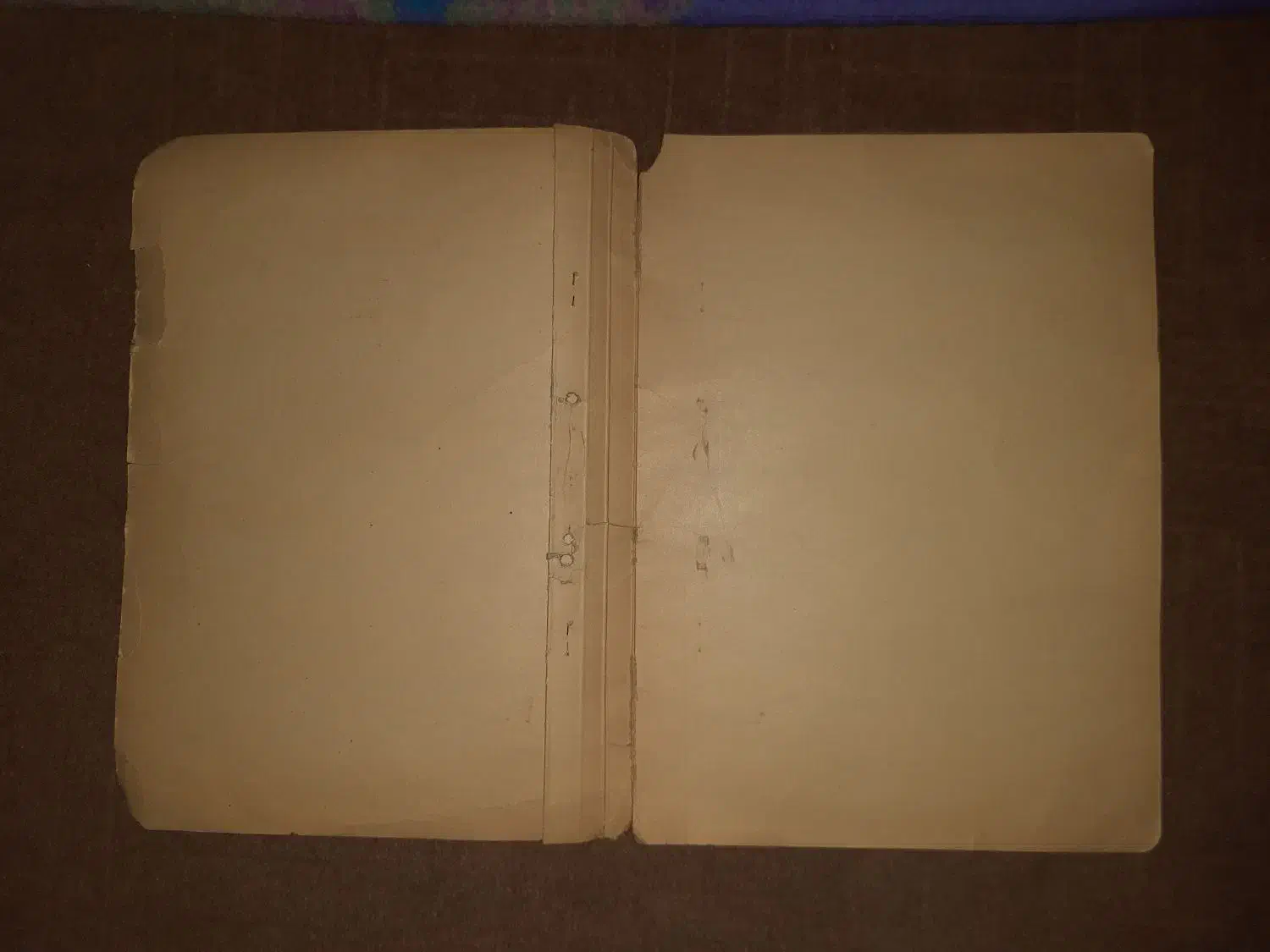 پوشه عتیقه ۸۰ ساله|کلکسیون اشیاء عتیقه|دورود, |دیوار