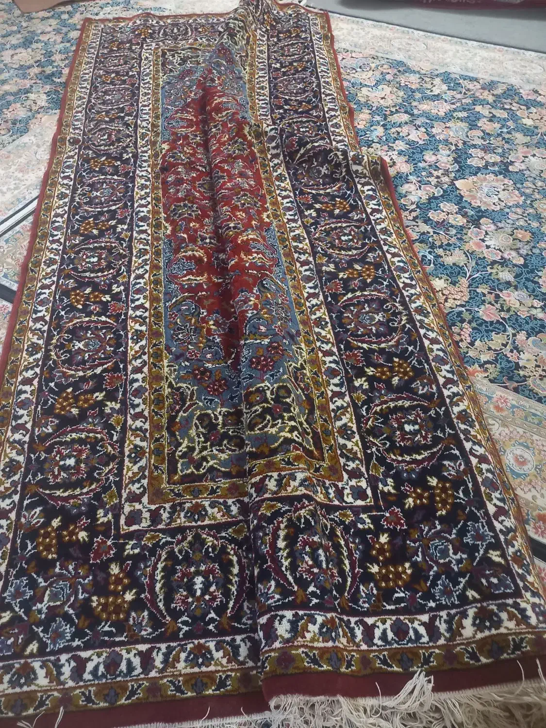 فرش و گلیم سالم|فرش|قم, زنبیل آباد|دیوار