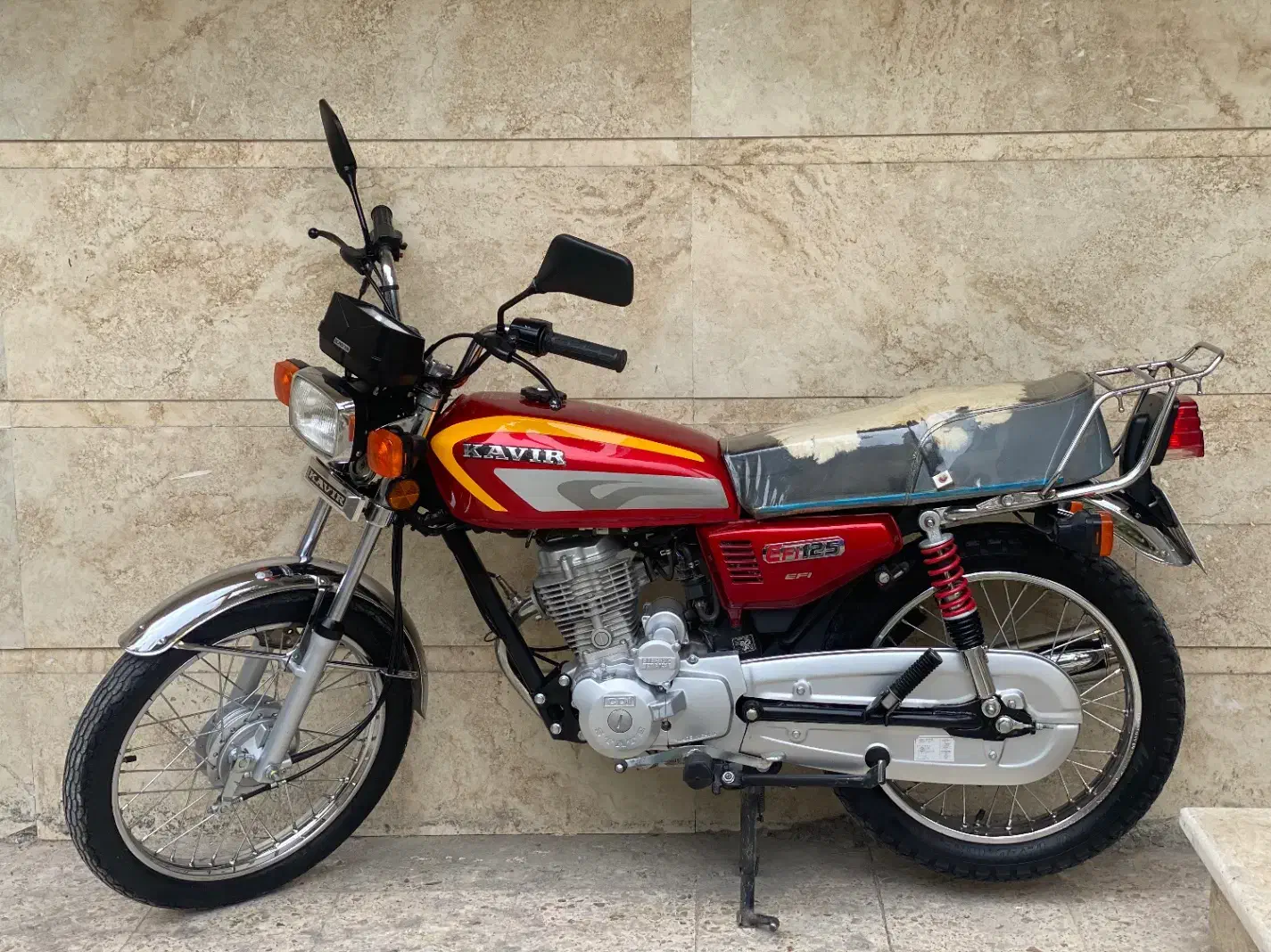 هوندا 125|موتورسیکلت|رشت, منظریه|دیوار