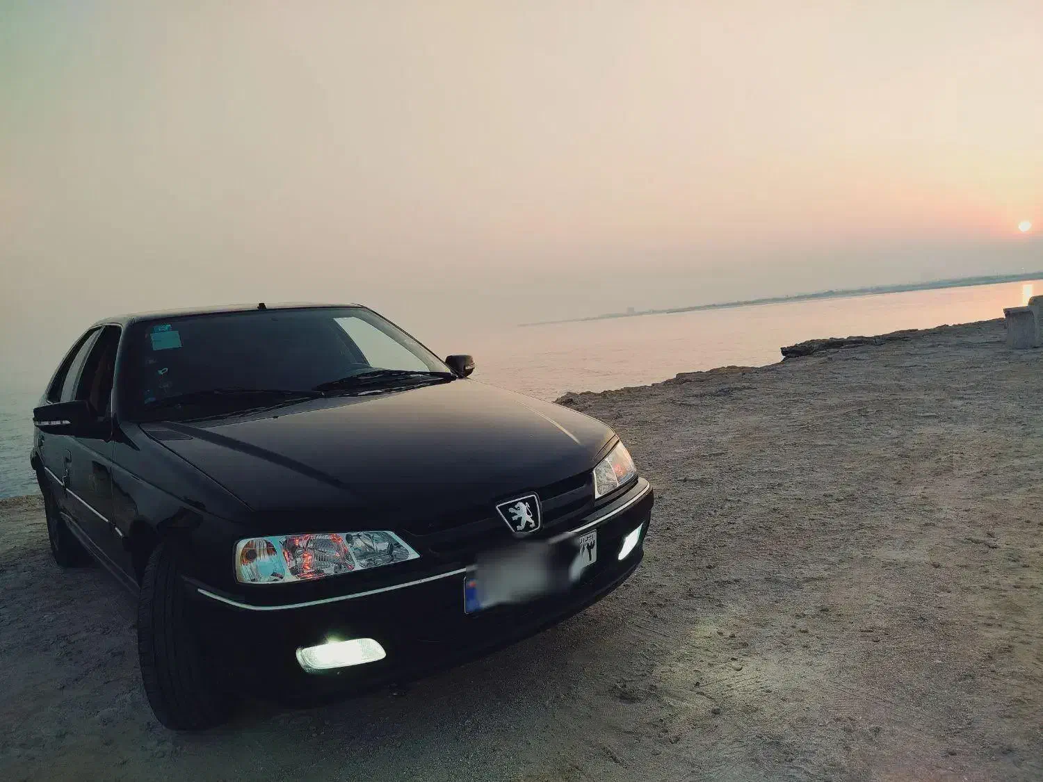 فروش پارس مشکی موتور xuo7p مدل ۴۰۲|خودرو سواری و وانت|قیروکارزین, |دیوار