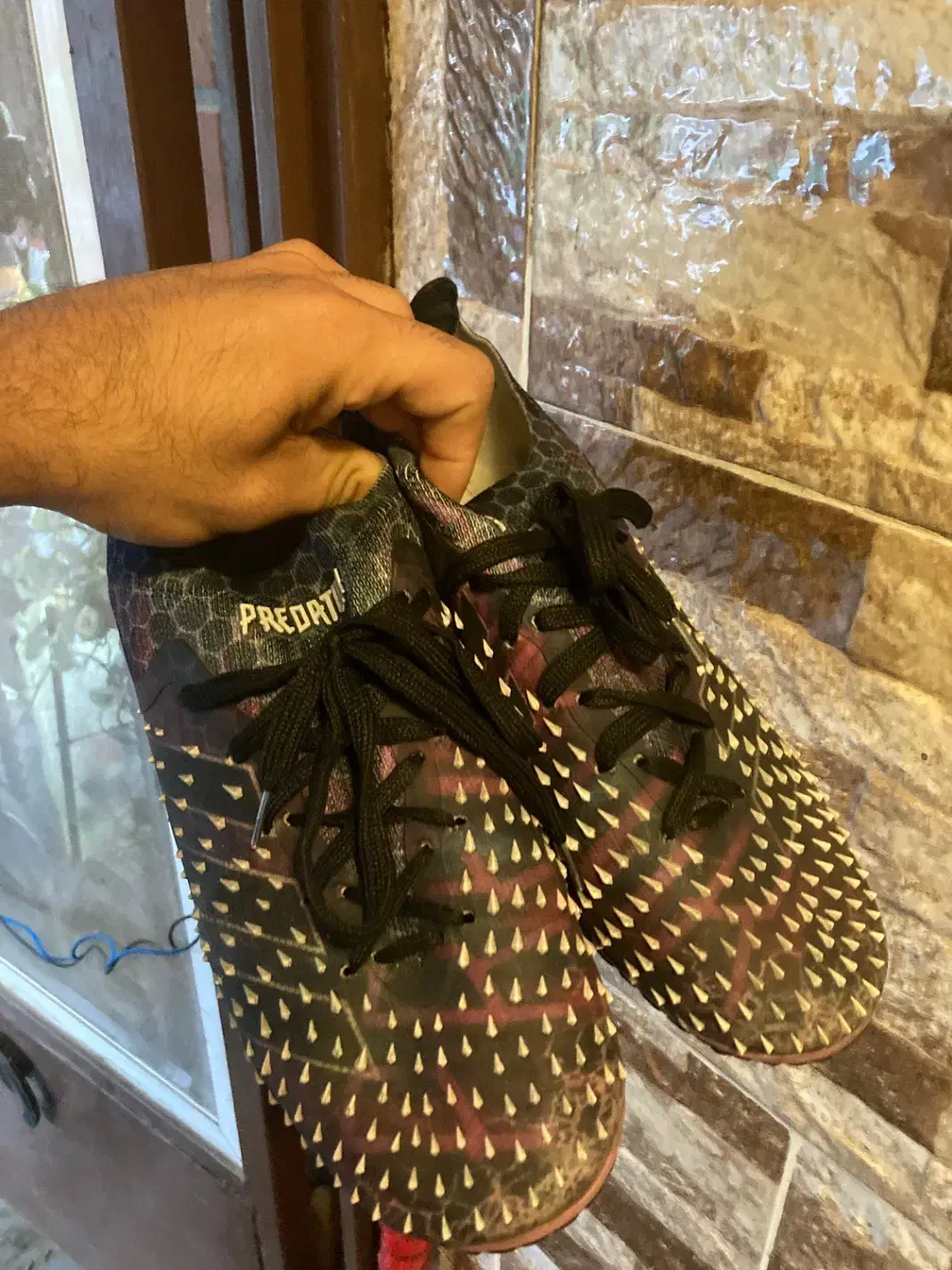 استوک فوتبال|کیف، کفش، کمربند|رشت, گلسار|دیوار