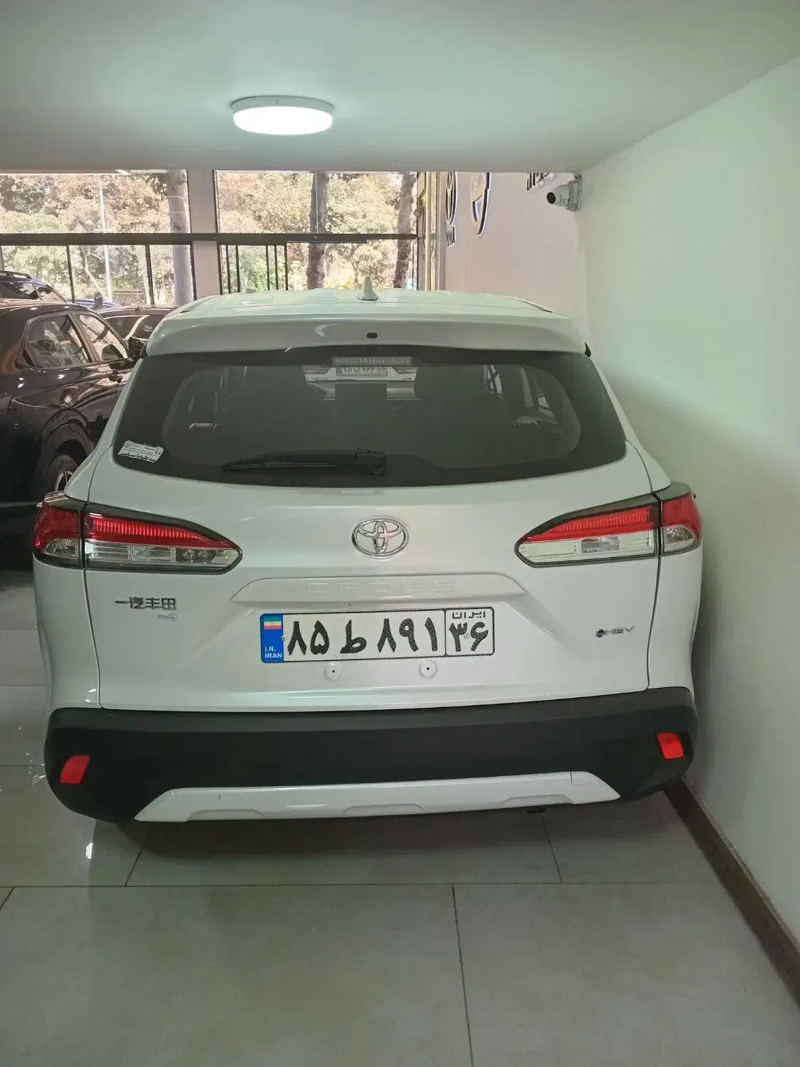 تویوتا کرولا کراس|خودرو سواری و وانت|مشهد, شهید بهشتی|دیوار