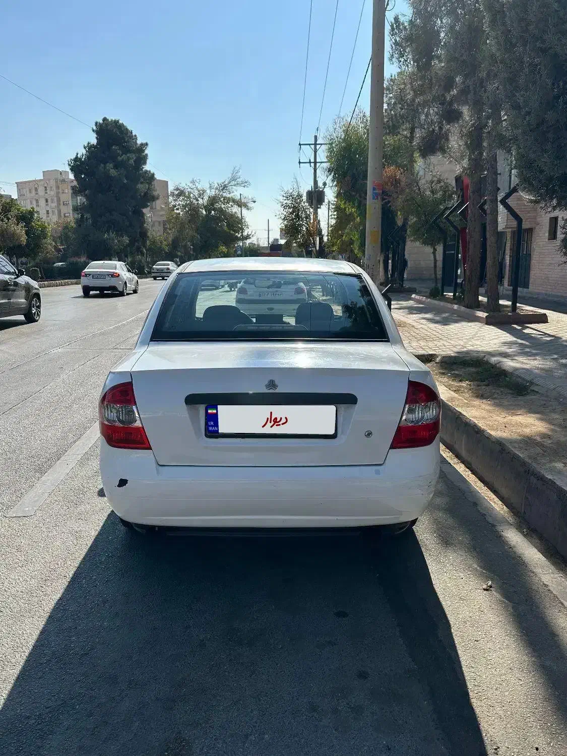 تیبا مدل۹۳ کم کار /کارمندی|خودرو سواری و وانت|شیراز, آبیاری|دیوار