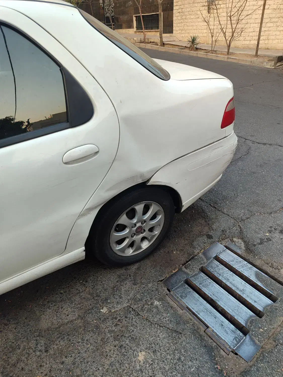 فیات سینا|خودرو سواری و وانت|تهران, شاهین|دیوار