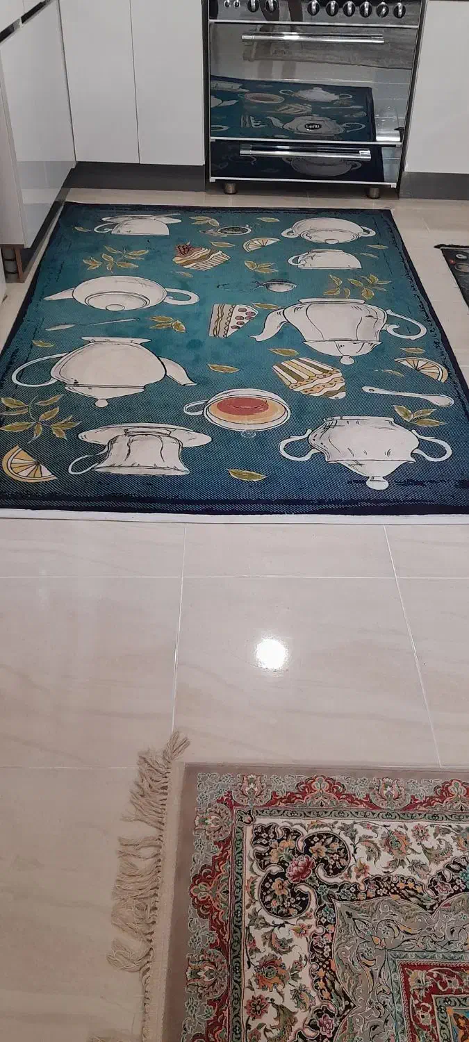 فرش ۴ متری نو و تمیز|فرش|قائم‌شهر, |دیوار