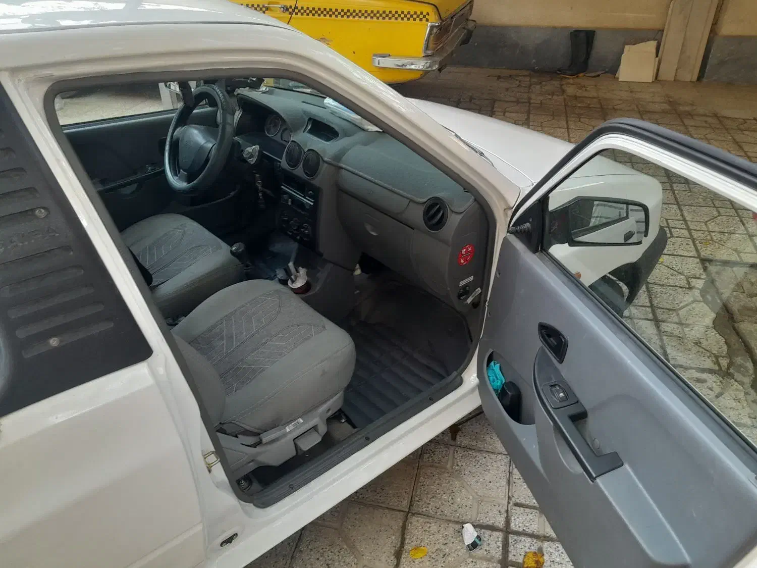 پراید وانت ۱۵۱ آک مدل ۴۰۱ با کفی فابریکی|خودرو سواری و وانت|لنجان, |دیوار