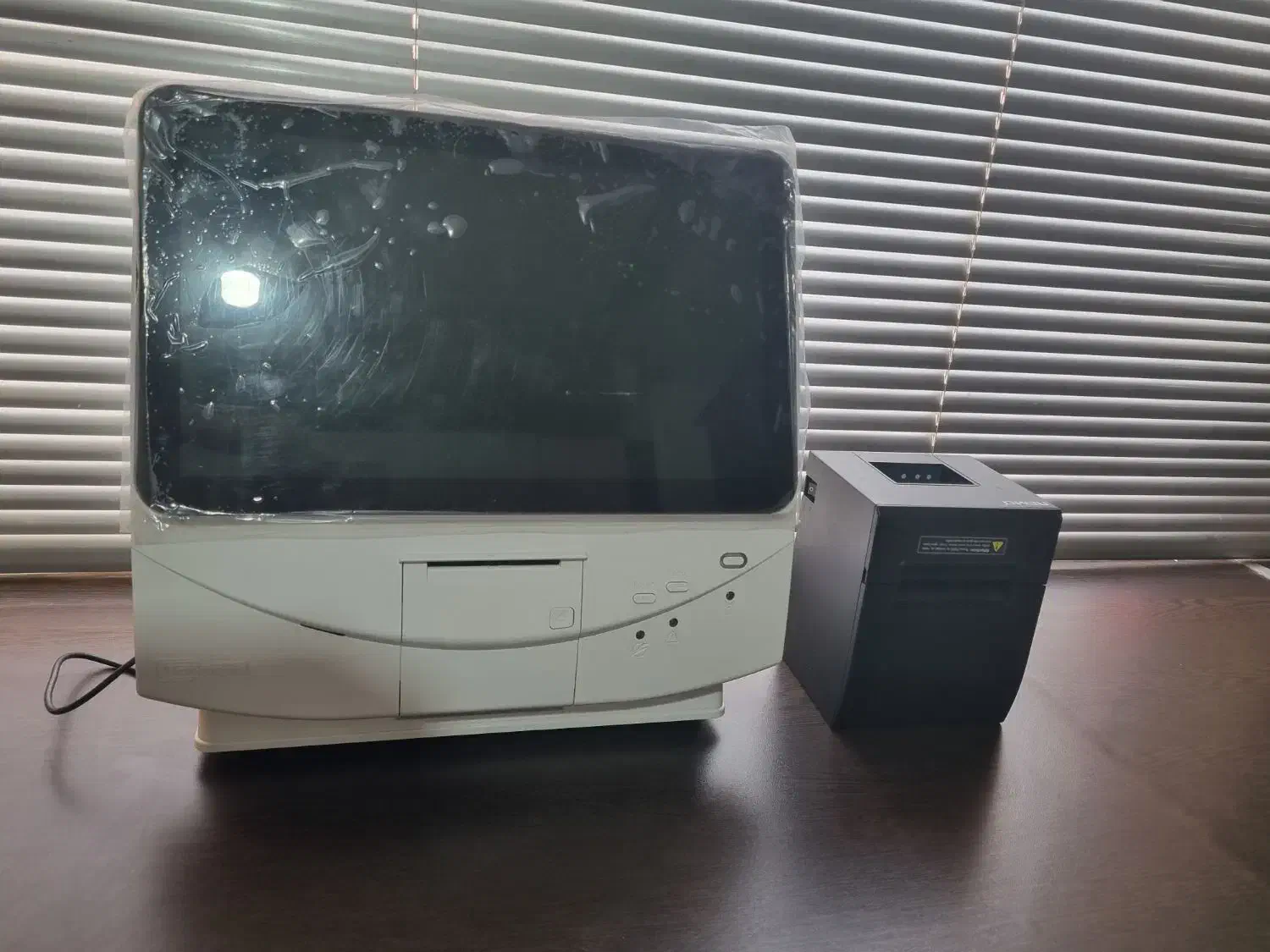 مانیتور وپرینتر|پرینتر، اسکنر، کپی، فکس|مشهد, جاهد شهر|دیوار