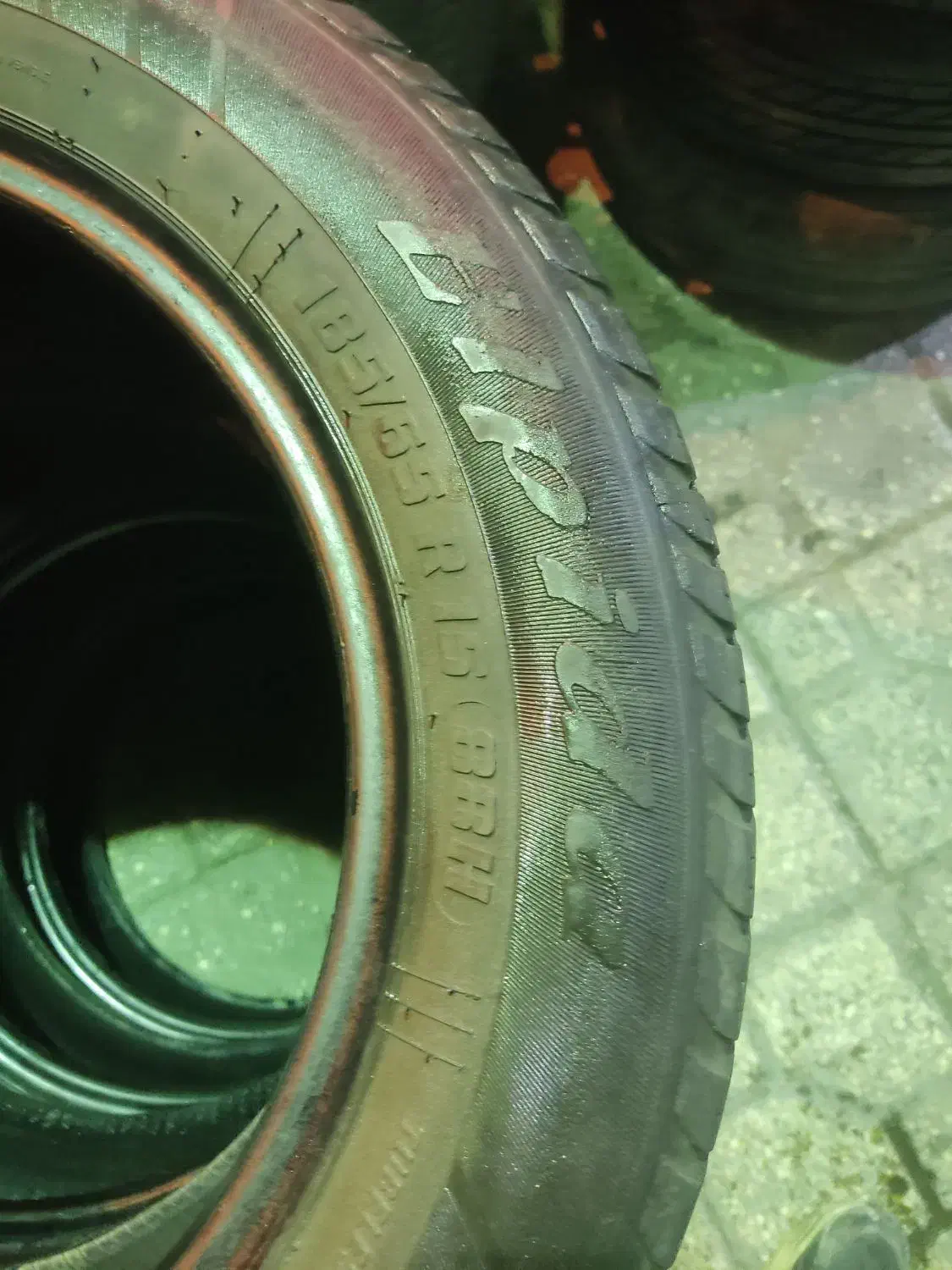 لاستیک ۱۵پژو تایر۱۴|قطعات یدکی و لوازم جانبی|اصفهان, شهرک کاوه|دیوار