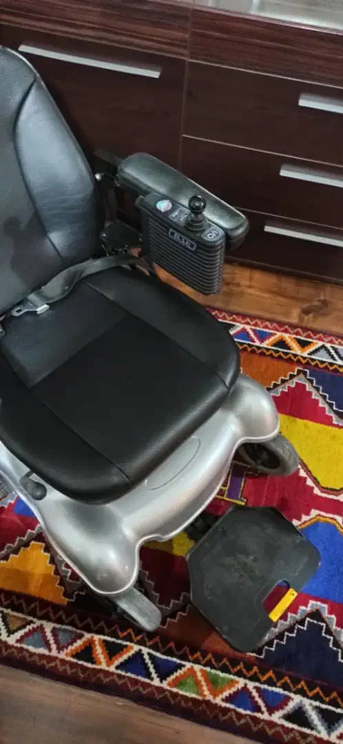 ویلچر برقی|پزشکی|شیراز, پارک آزادی|دیوار