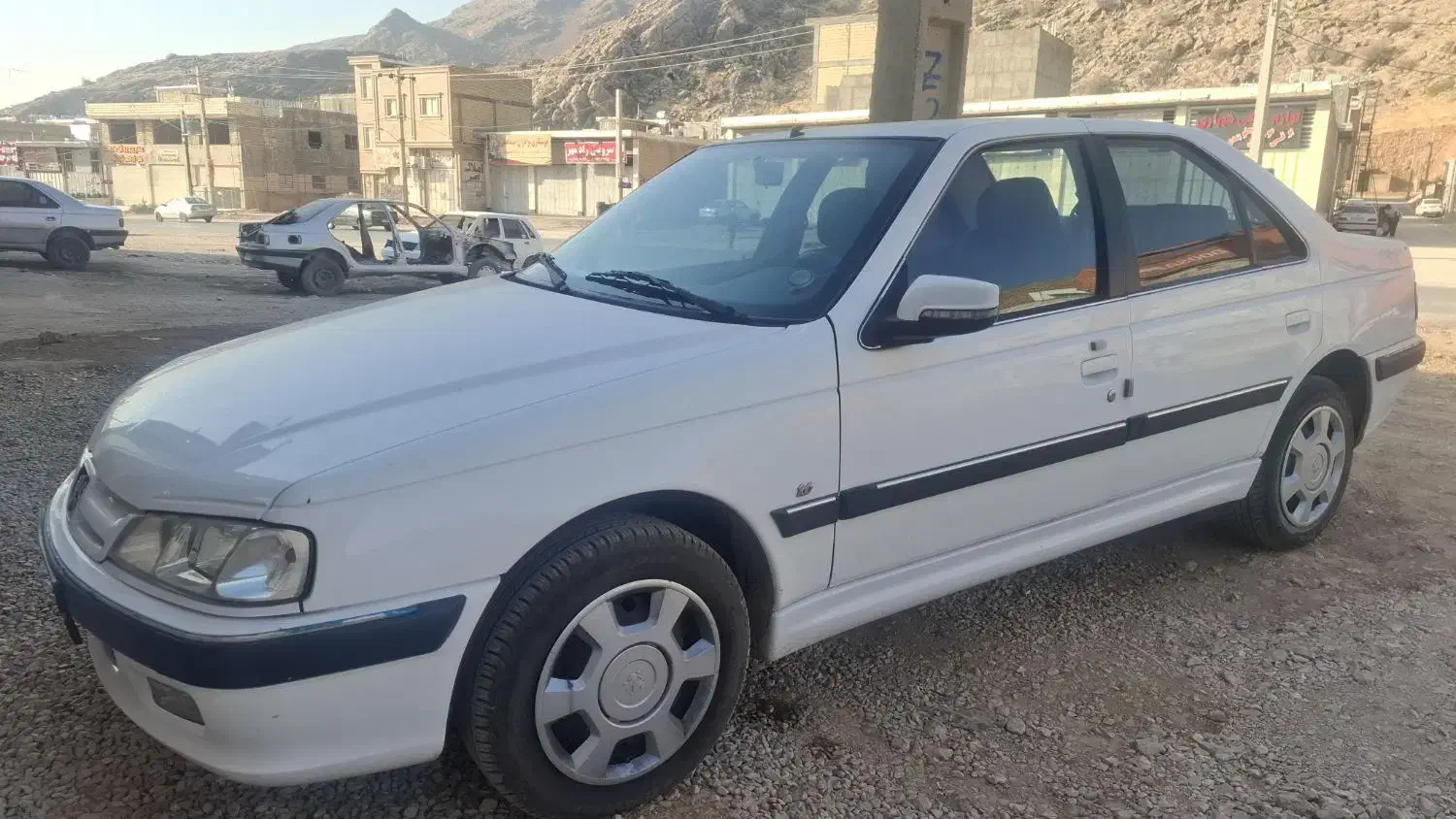 پژو پارس 1401 xu7p|خودرو سواری و وانت|شیراز, شاپورجان|دیوار