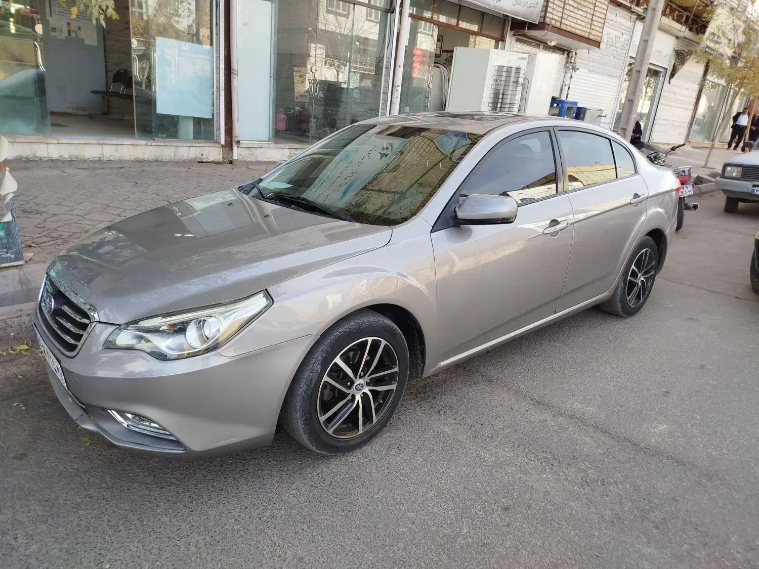 بسترن B50f مدل 94|خودرو سواری و وانت|تربت جام, بیست متری منبع آب|دیوار