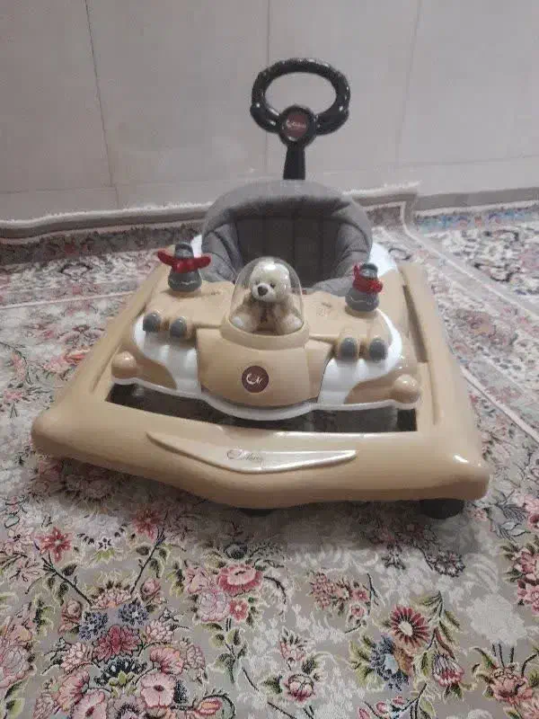 کریرو روروئک|کالسکه و لوازم جانبی|قم, شاه ابراهیم|دیوار