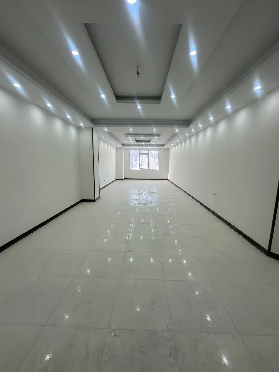 ۱۰۰ متر اداری/مرکز اسلامشهر/سرنوری|اجارهٔ دفتر کار، اتاق اداری، مطب|اسلامشهر, شهرک مفیدی|دیوار