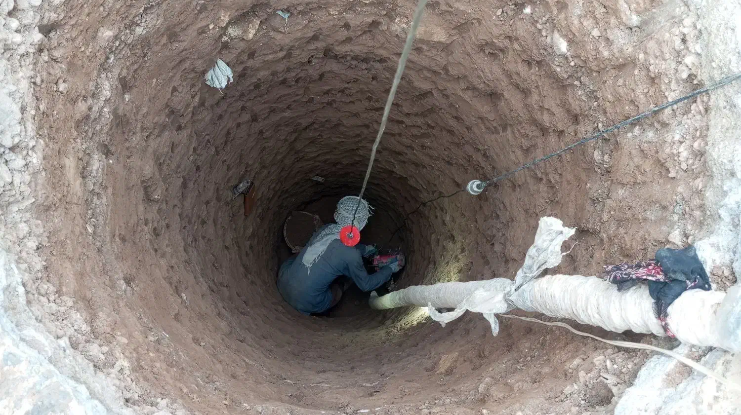 چاه کن|خدمات پیشه و مهارت|آبگرم, |دیوار