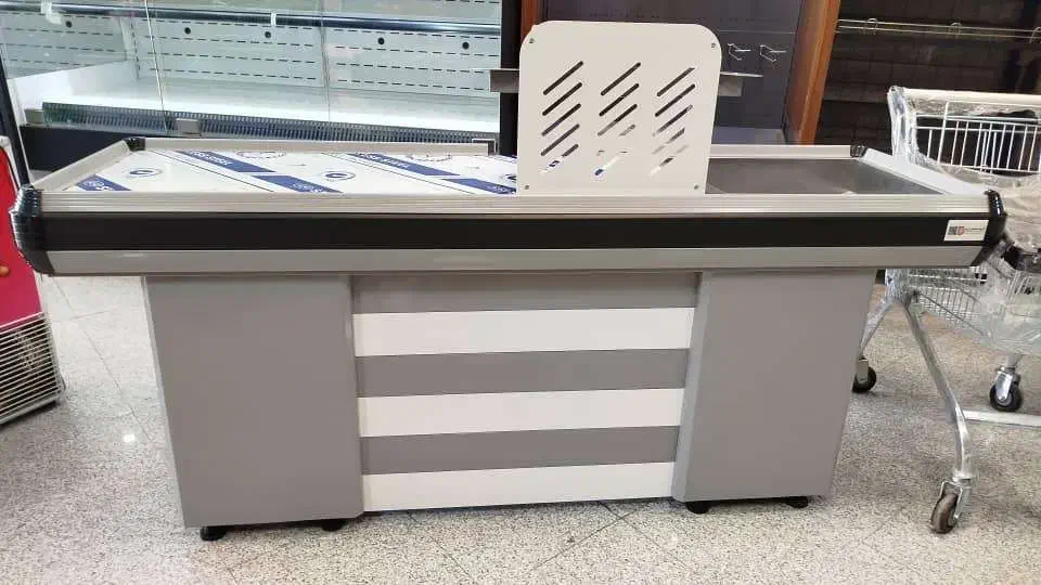 میزفروشگاهی نو و در حد نو|فروشگاه و مغازه|ایلام, |دیوار