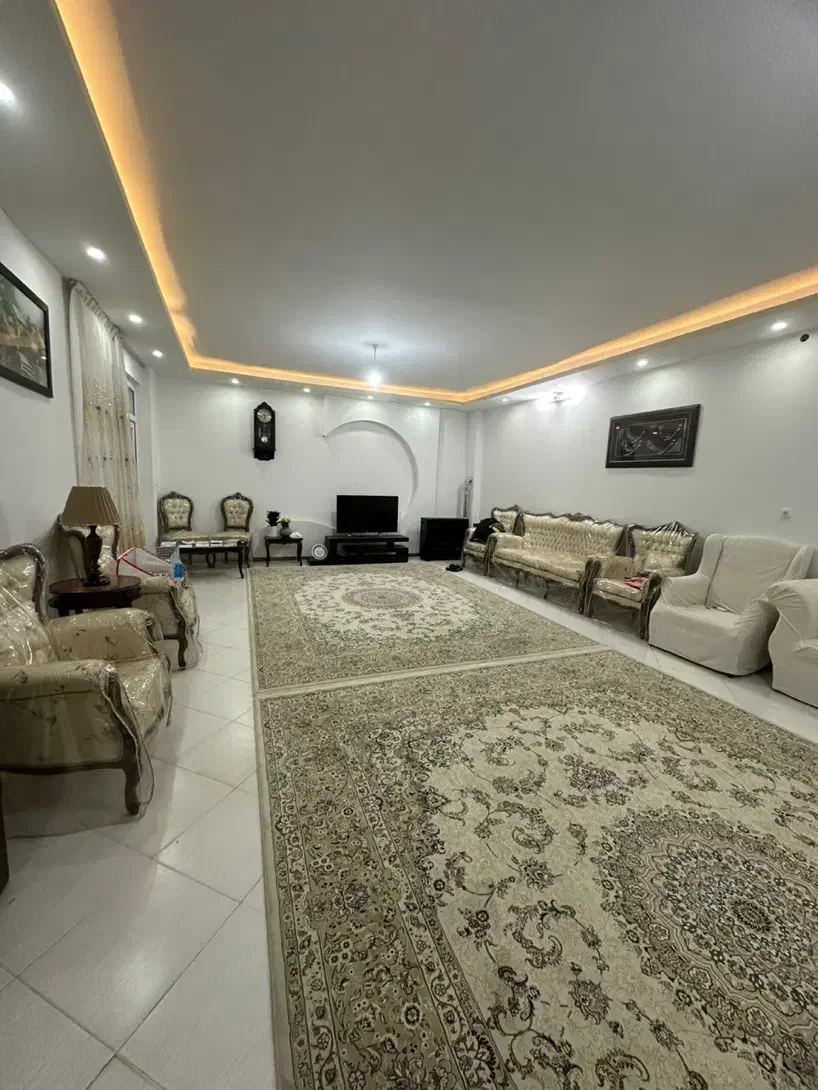 آپارتمان3طبقه باهم ۱۳۷متری بلوار دانشگاه خوش قیمت|فروش آپارتمان|نیشابور, شهرک قدس|دیوار