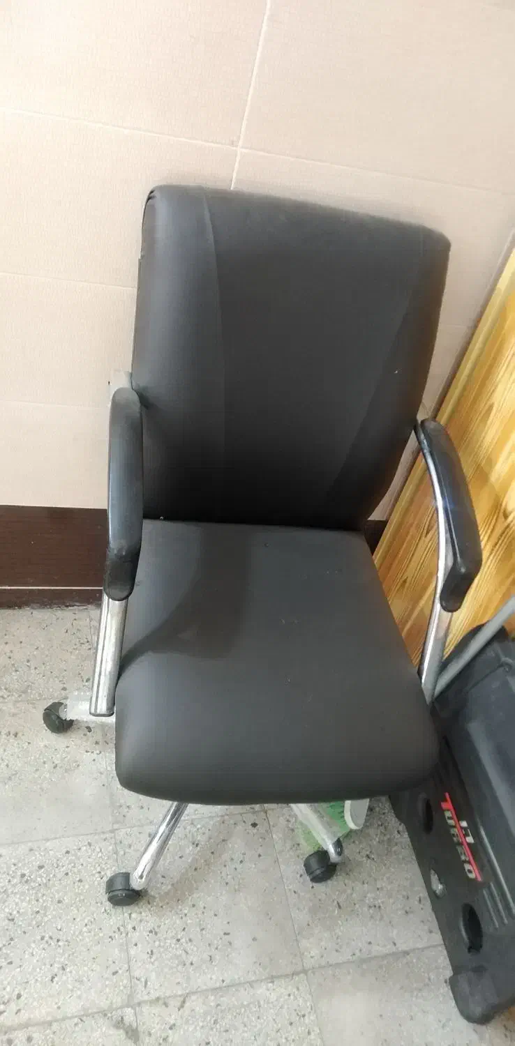 صندلی اداری|صندلی و نیمکت|جهرم, |دیوار