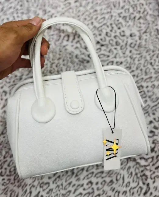 کیف سفید|کیف، کفش، کمربند|مشهد, کارگران|دیوار