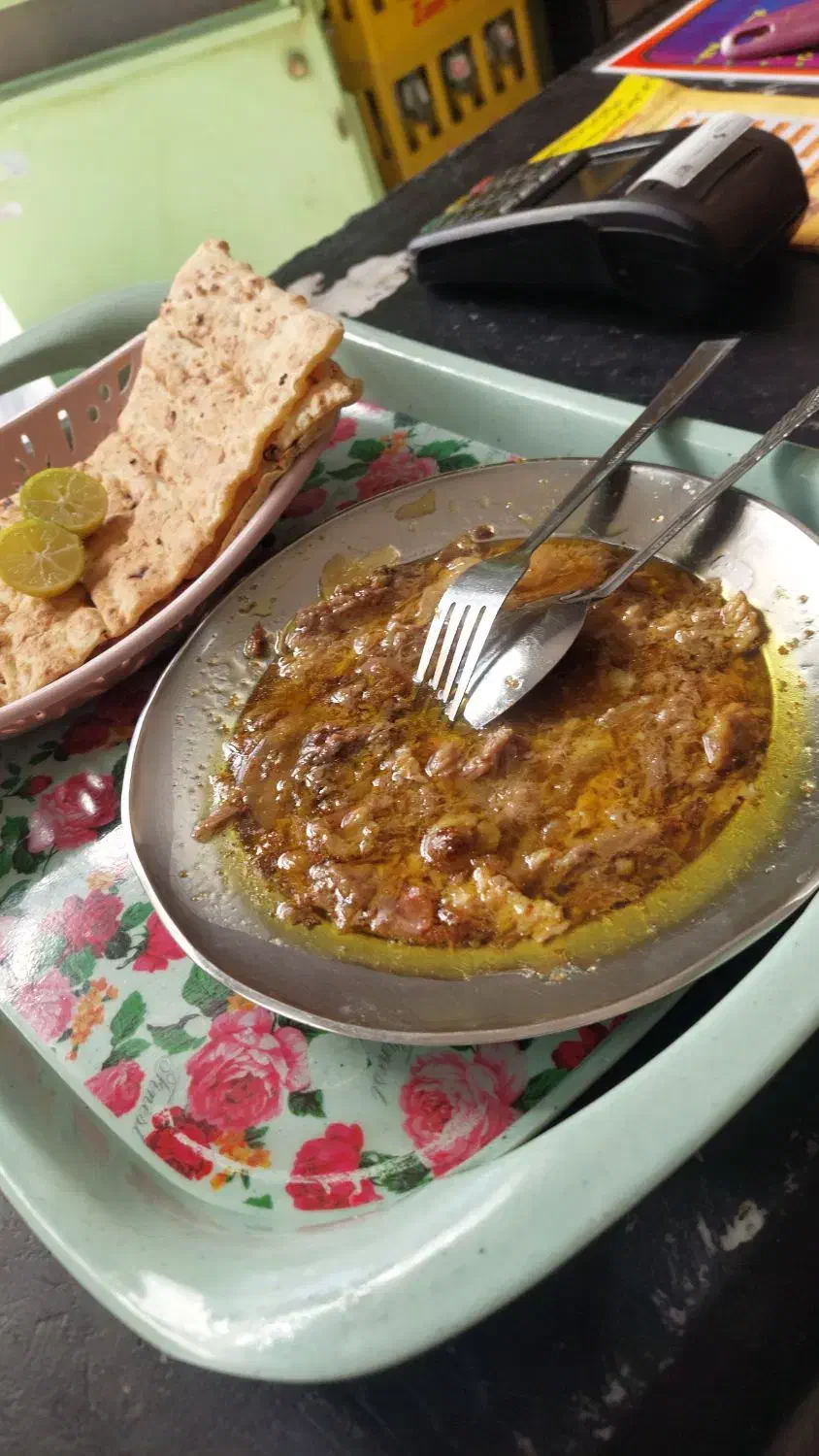 بناگوشت گوسفندی در طباخی بره سفید|خوردنی و آشامیدنی|زاهدان, |دیوار