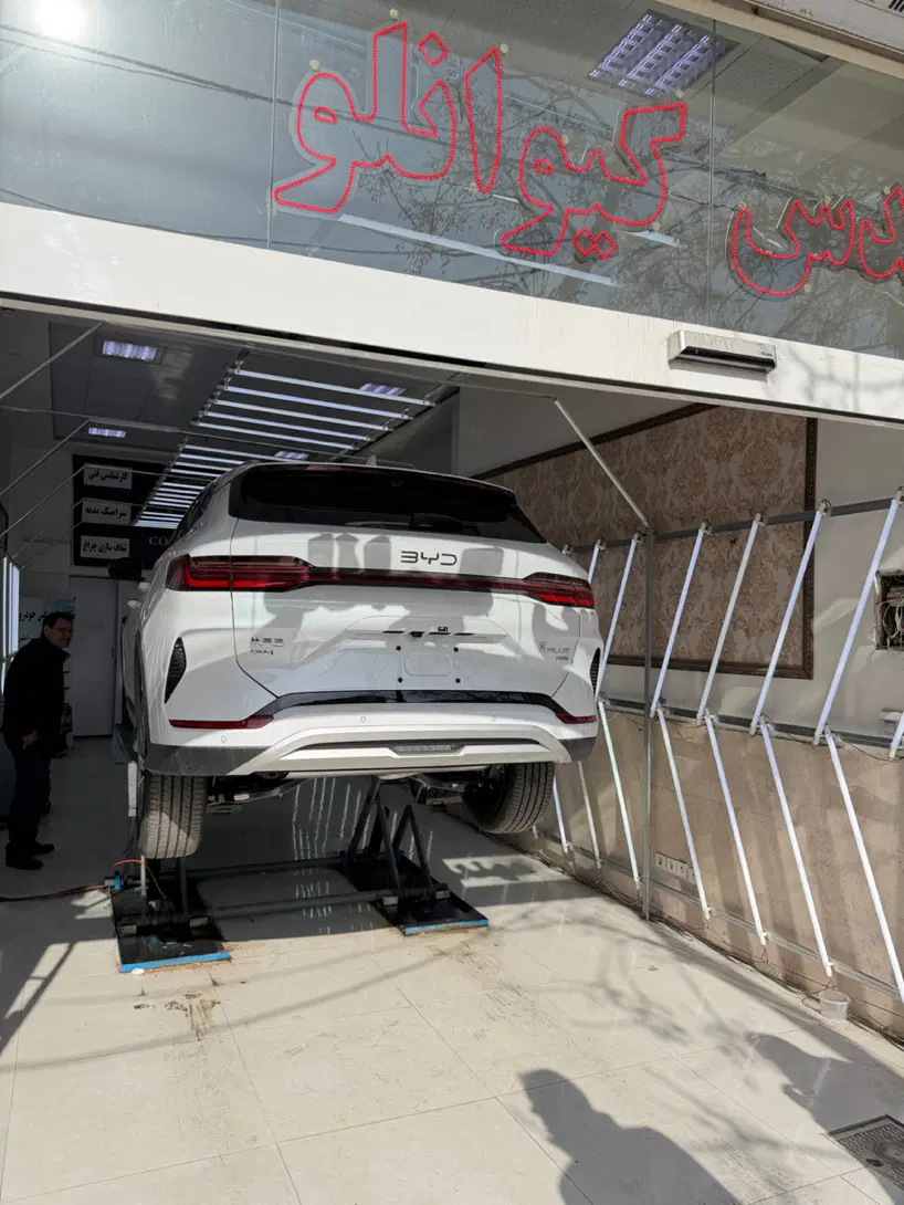 تشخیص رنگ و کارشناسی فنی خودرو مهندس کیوانلو|خدمات خودرو و موتورسیکلت|مشهد, شهرک رازی (شهرک غرب)|دیوار