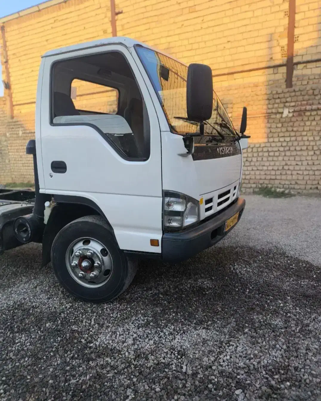 ایسوز ۶تن بدون رنگ|خودرو سنگین|کوهدشت, |دیوار