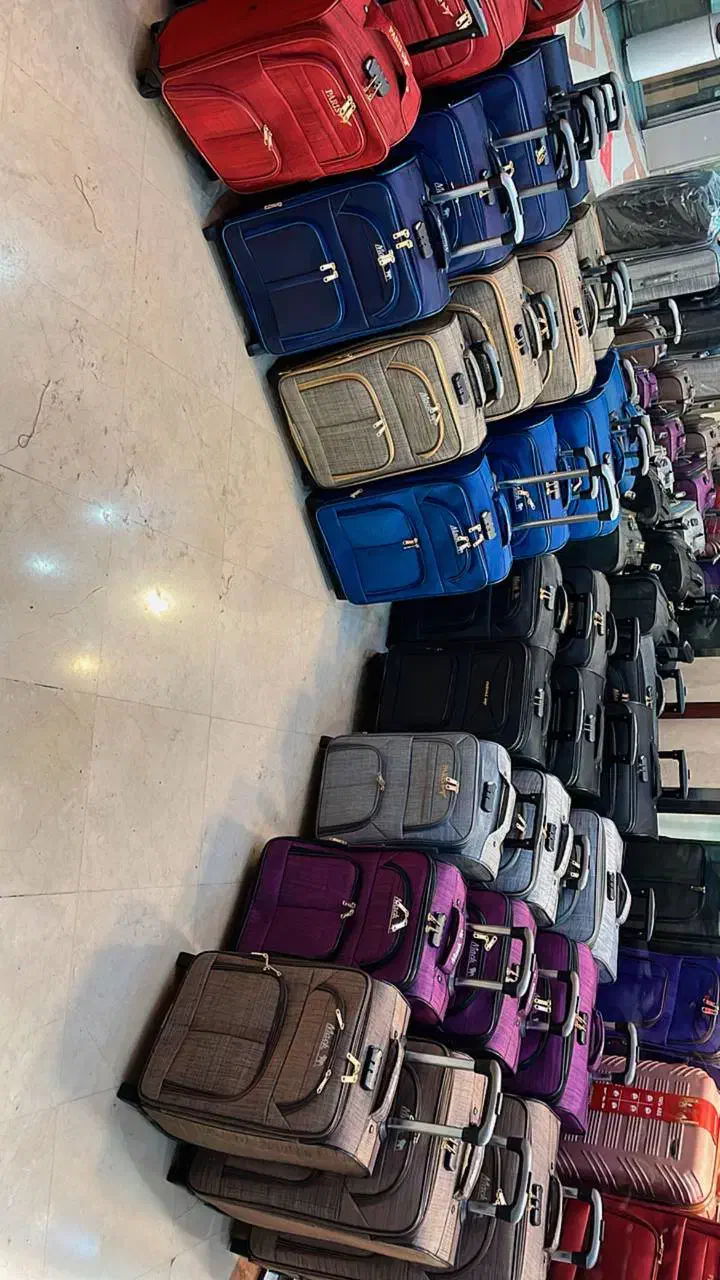 بورس انواع چمدان کیف کوله ساک منصفانه|کیف، کفش، کمربند|کرج, اصفهانیها|دیوار